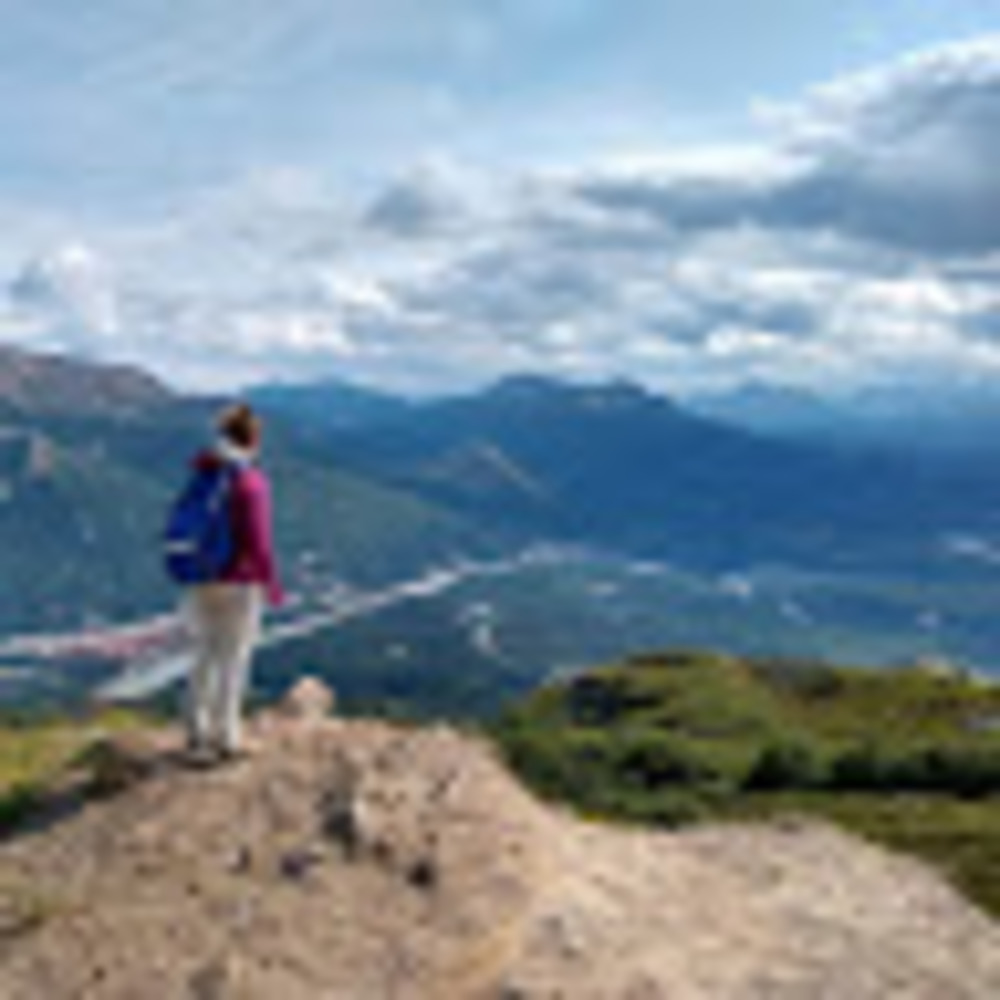 Meet your Posher, Leah